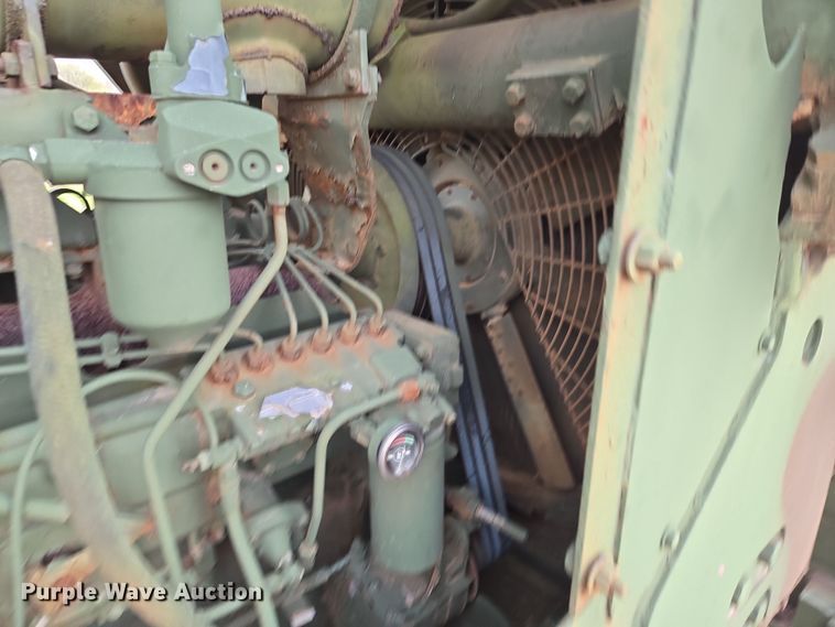 image for item EQ6956 1973 Caterpillar D7F dozer