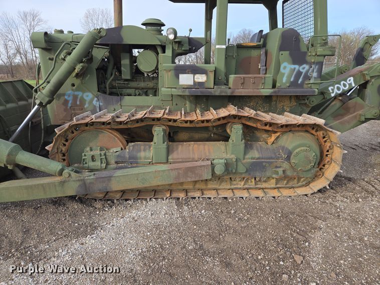 image for item EQ6956 1973 Caterpillar D7F dozer