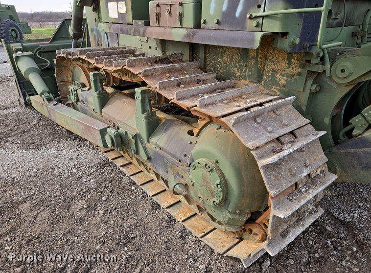 image for item EQ6956 1973 Caterpillar D7F dozer