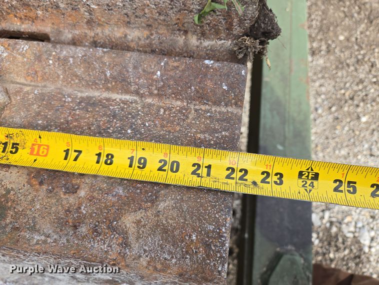 image for item EQ6956 1973 Caterpillar D7F dozer