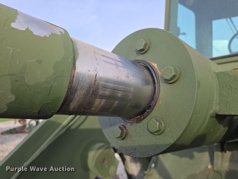 image for item EQ6957 1984 International M10A wheel loader