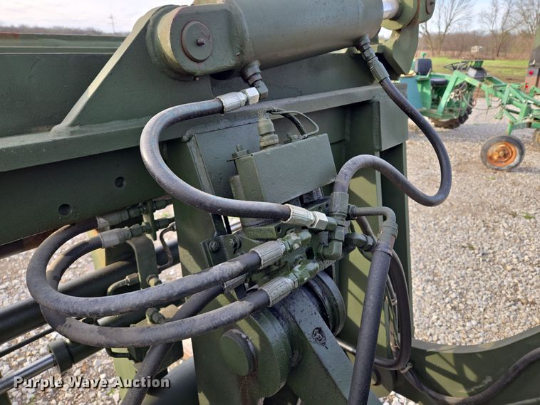 image for item EQ6957 1984 International M10A wheel loader