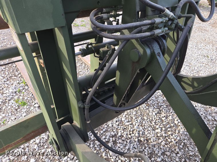 image for item EQ6957 1984 International M10A wheel loader