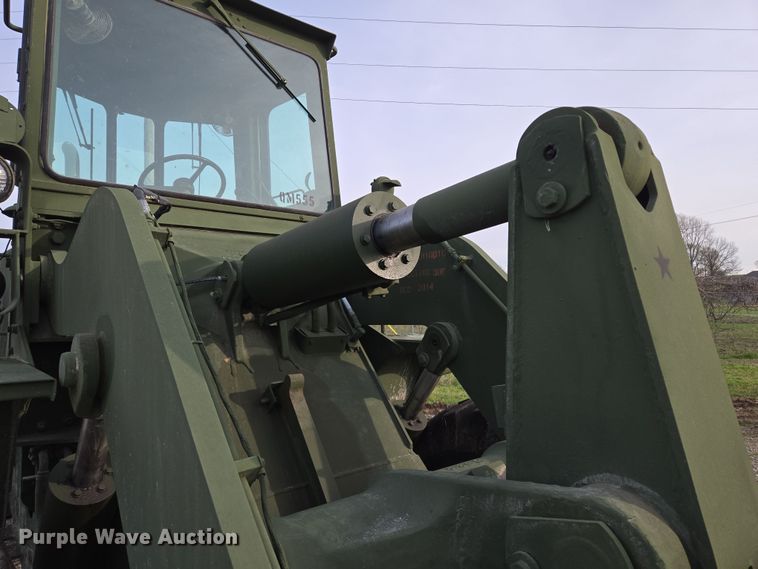 image for item EQ6957 1984 International M10A wheel loader