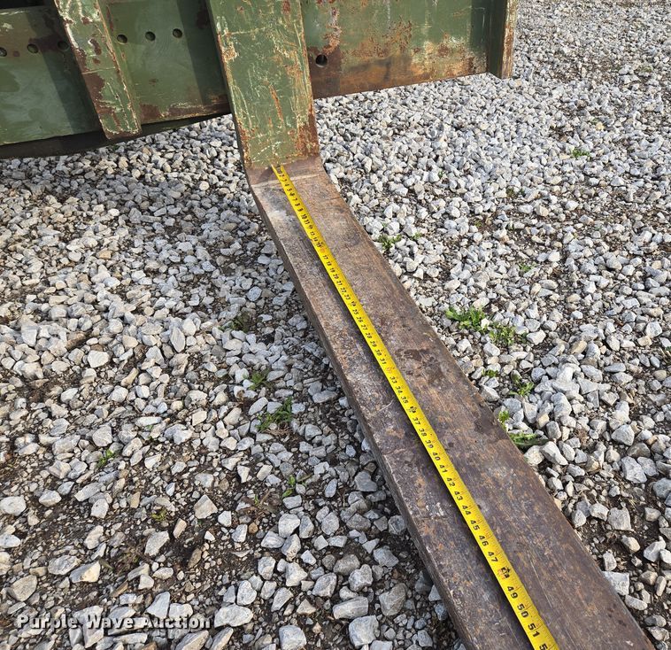 image for item EQ6957 1984 International M10A wheel loader