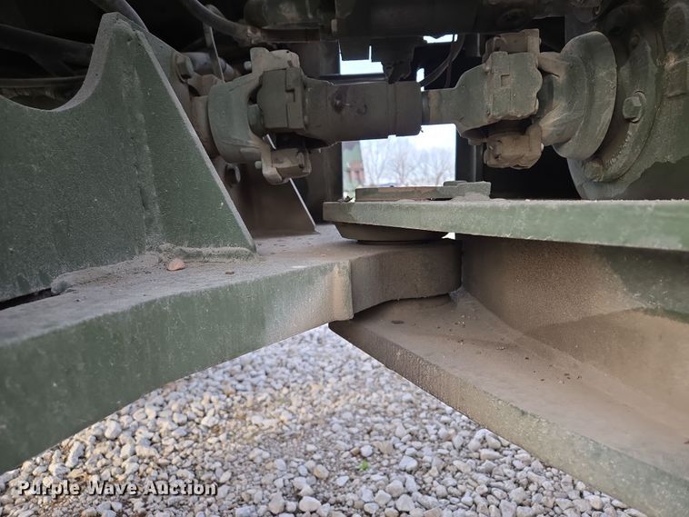 image for item EQ6957 1984 International M10A wheel loader