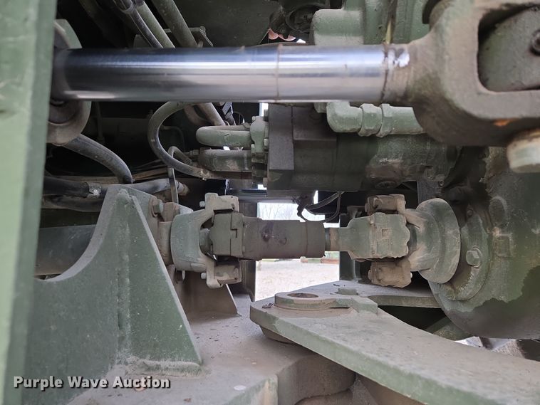 image for item EQ6957 1984 International M10A wheel loader