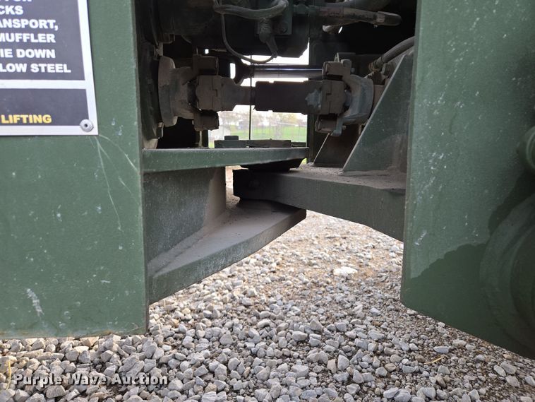 image for item EQ6957 1984 International M10A wheel loader