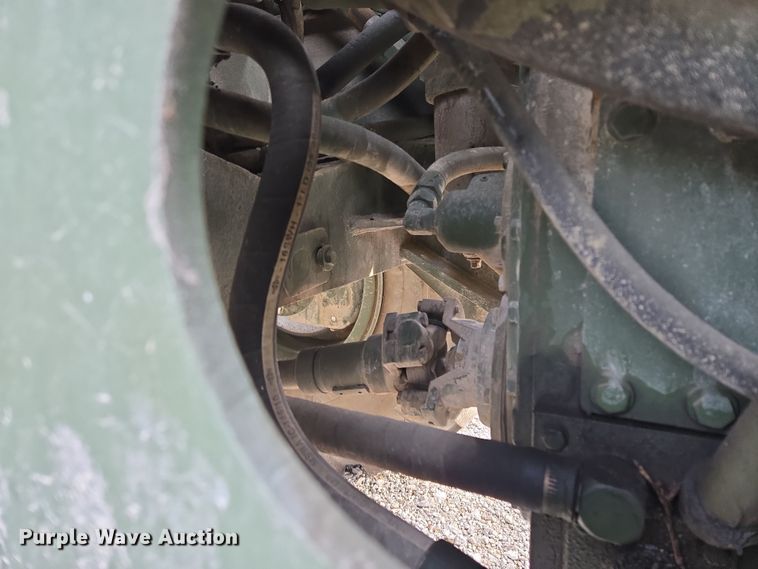 image for item EQ6957 1984 International M10A wheel loader