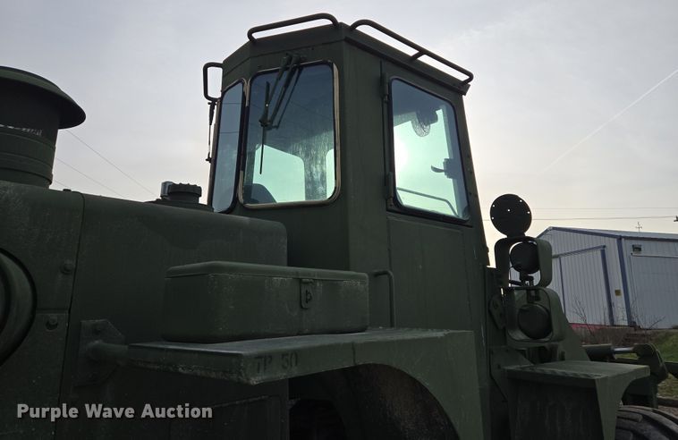 image for item EQ6957 1984 International M10A wheel loader