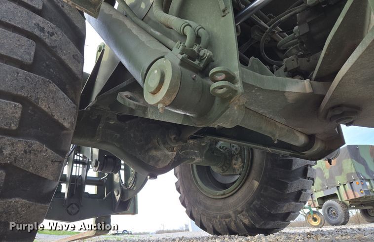 image for item EQ6957 1984 International M10A wheel loader