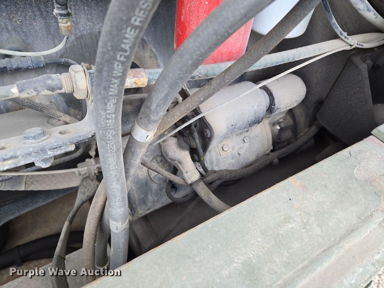 image for item EQ6957 1984 International M10A wheel loader