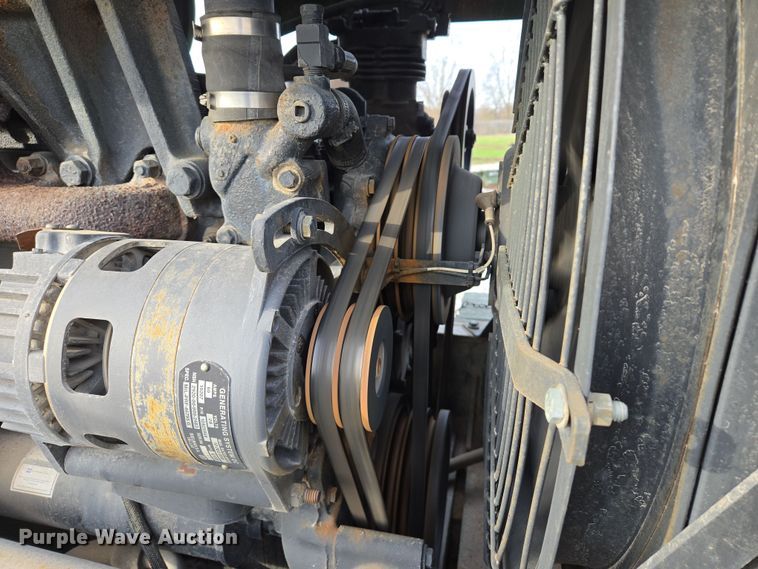 image for item EQ6957 1984 International M10A wheel loader