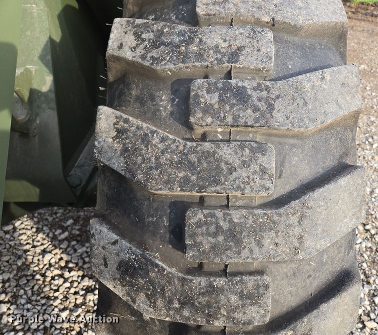 image for item EQ6957 1984 International M10A wheel loader