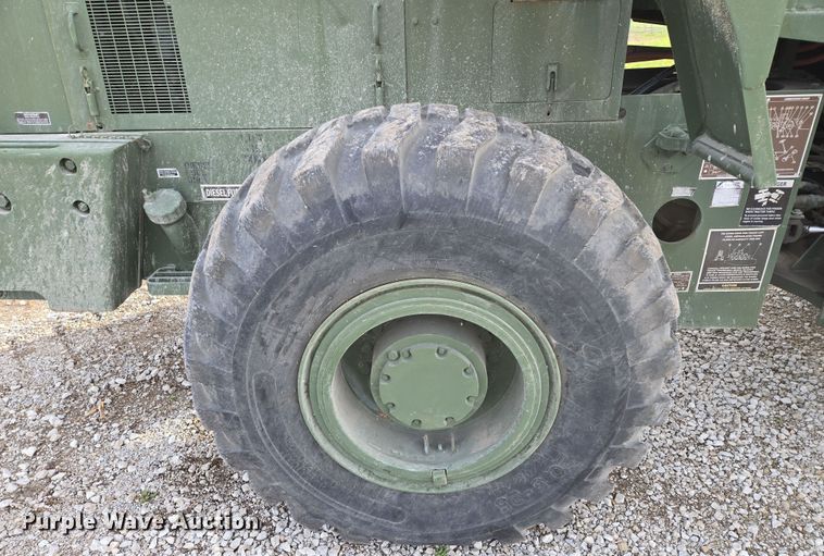 image for item EQ6957 1984 International M10A wheel loader