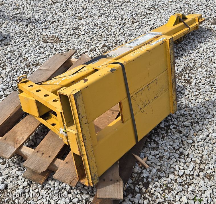 image for item EQ6959 Hercules  B6-64P forklift boom