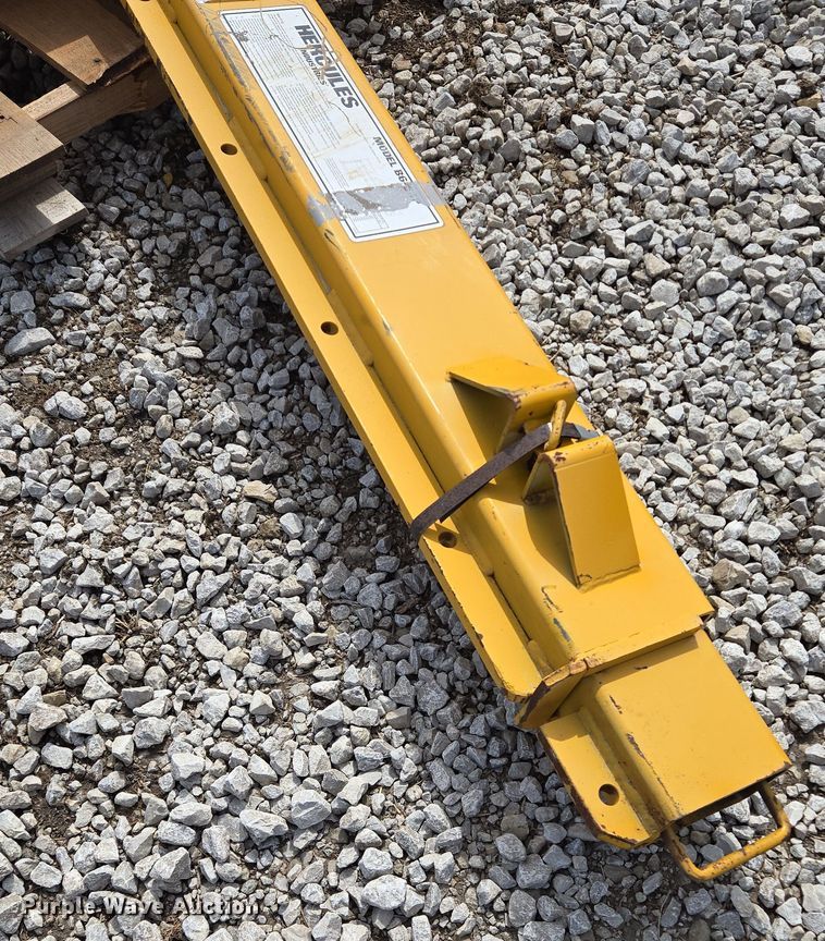 image for item EQ6959 Hercules  B6-64P forklift boom