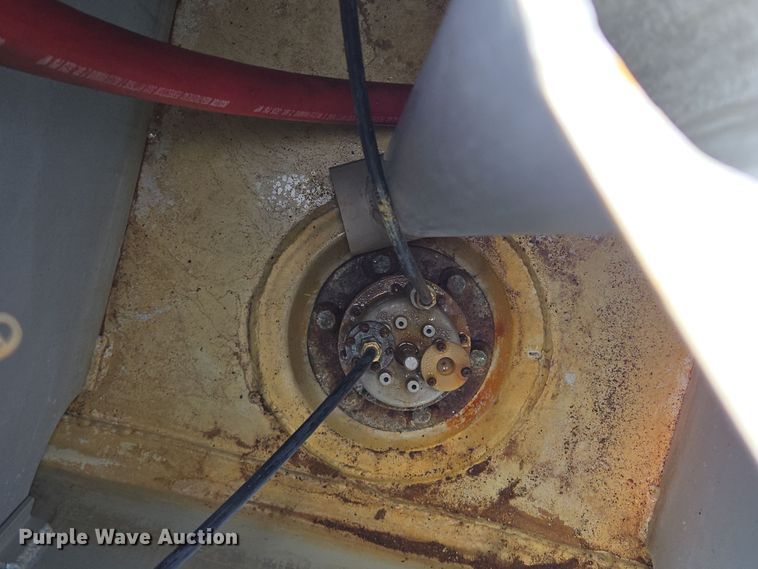 image for item EQ6962 Beta Systems  fuel tank 