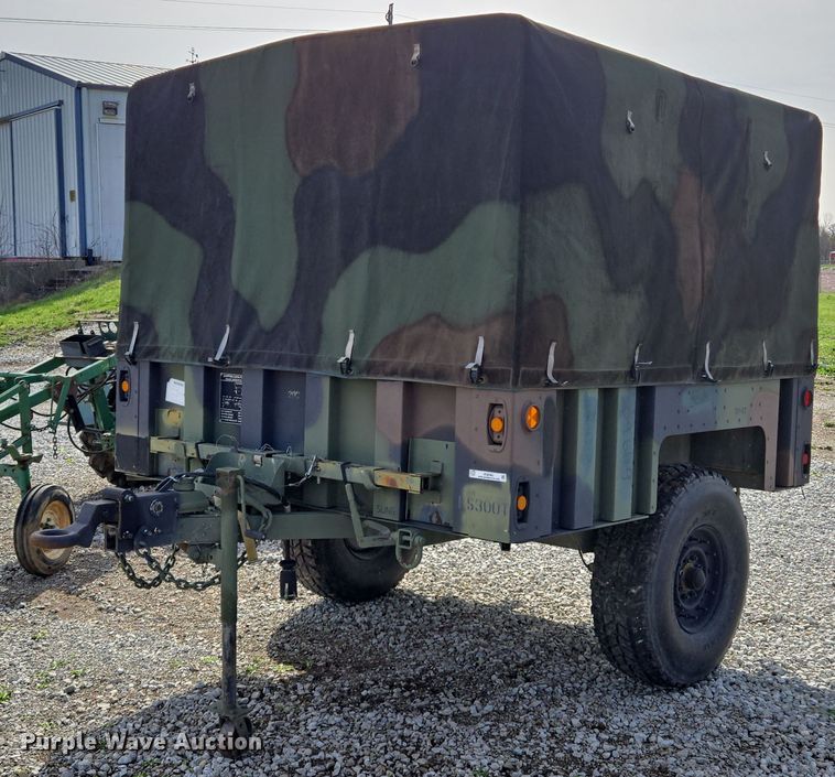 image for item EQ6963 2010 Utility trailer