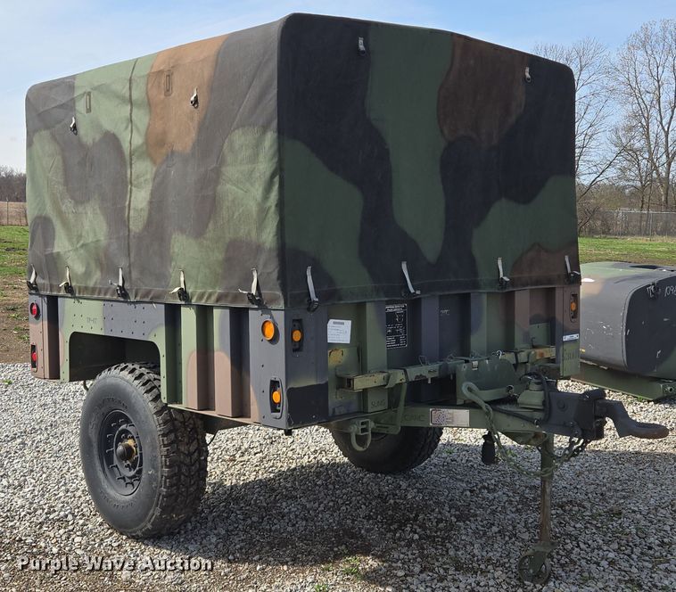 image for item EQ6963 2010 Utility trailer