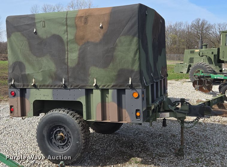 image for item EQ6963 2010 Utility trailer