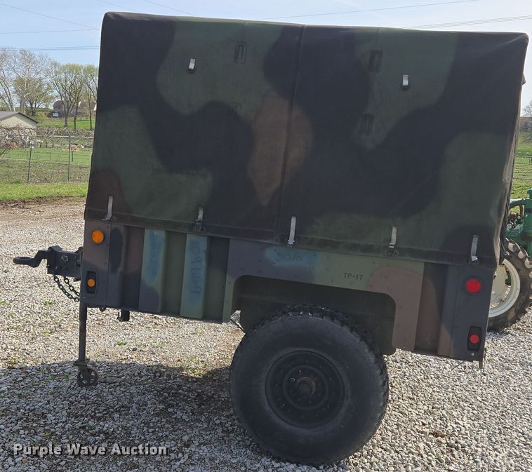 image for item EQ6963 2010 Utility trailer