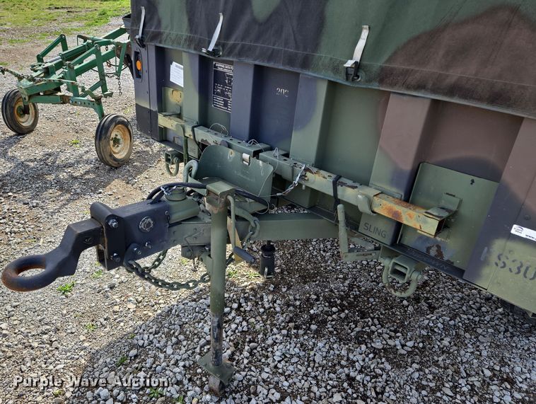 image for item EQ6963 2010 Utility trailer