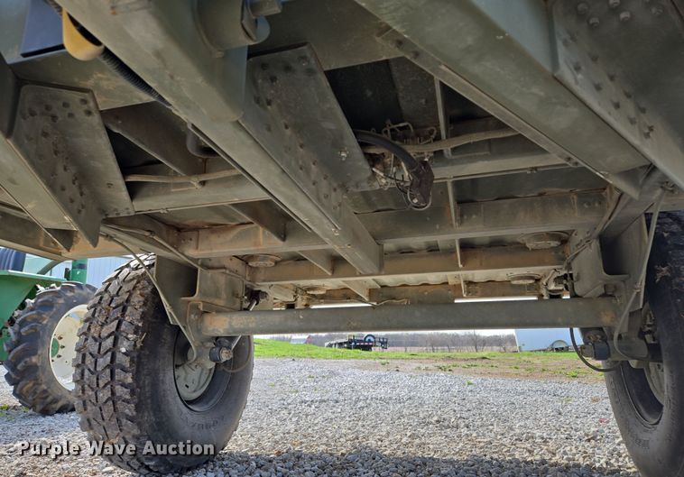 image for item EQ6963 2010 Utility trailer