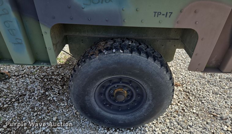 image for item EQ6963 2010 Utility trailer