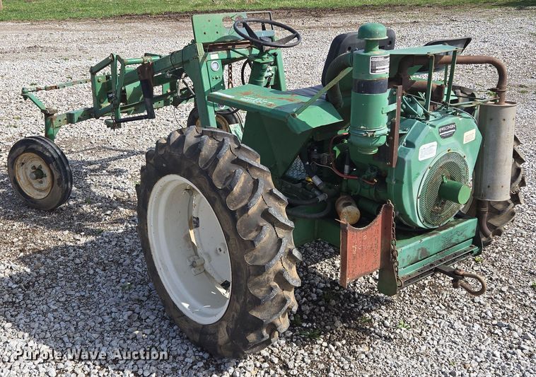 image for item EQ6964 Carter tractor