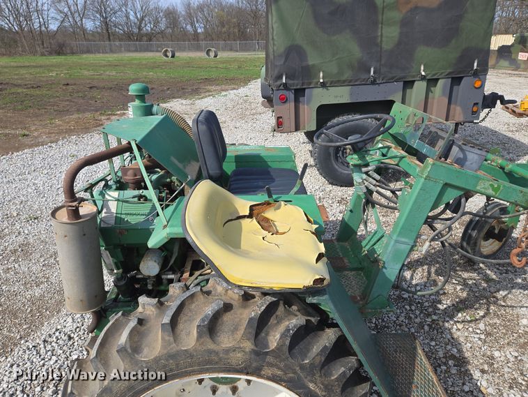 image for item EQ6964 Carter tractor