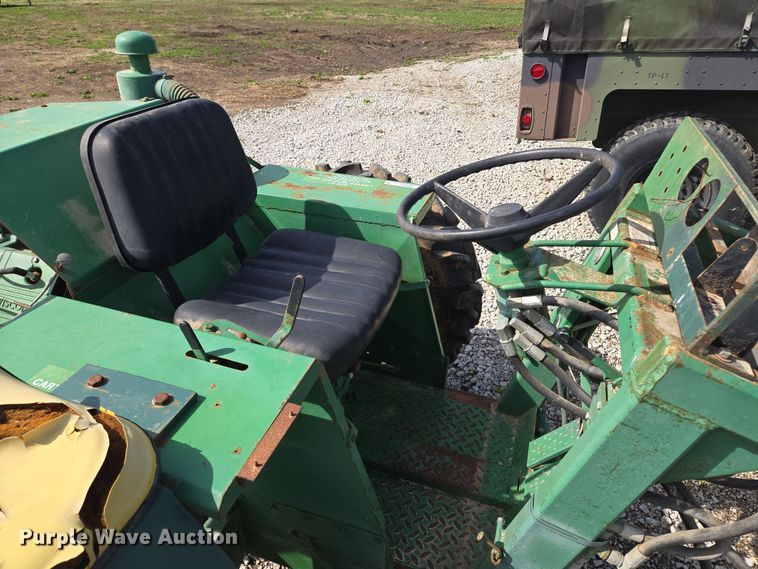 image for item EQ6964 Carter tractor