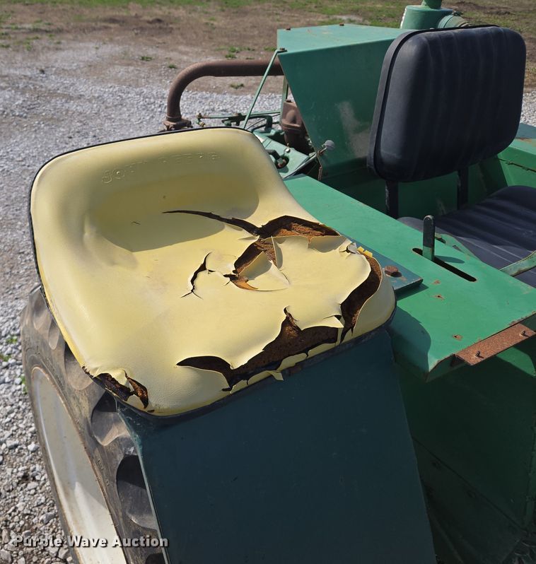 image for item EQ6964 Carter tractor