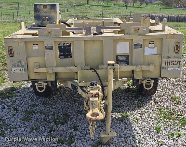 image for item EQ6966 2006 Utility trailer