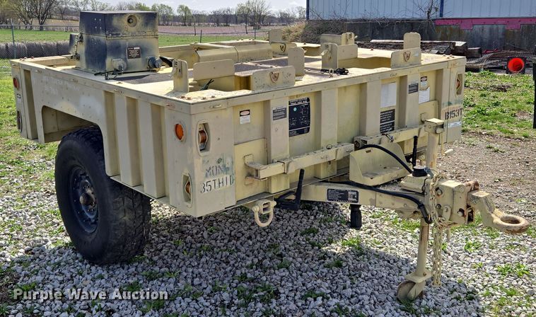 image for item EQ6966 2006 Utility trailer