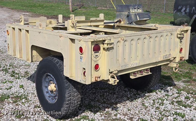 image for item EQ6966 2006 Utility trailer