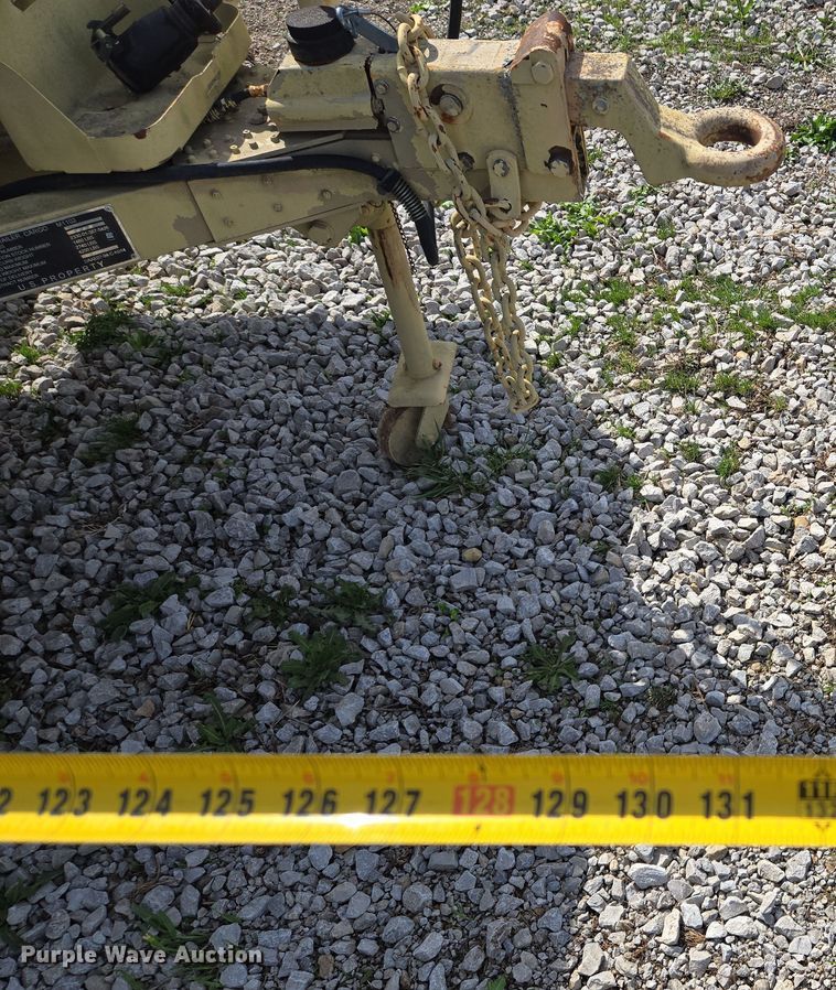 image for item EQ6966 2006 Utility trailer