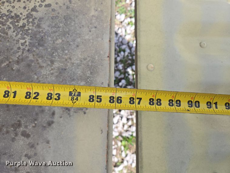 image for item EQ6966 2006 Utility trailer