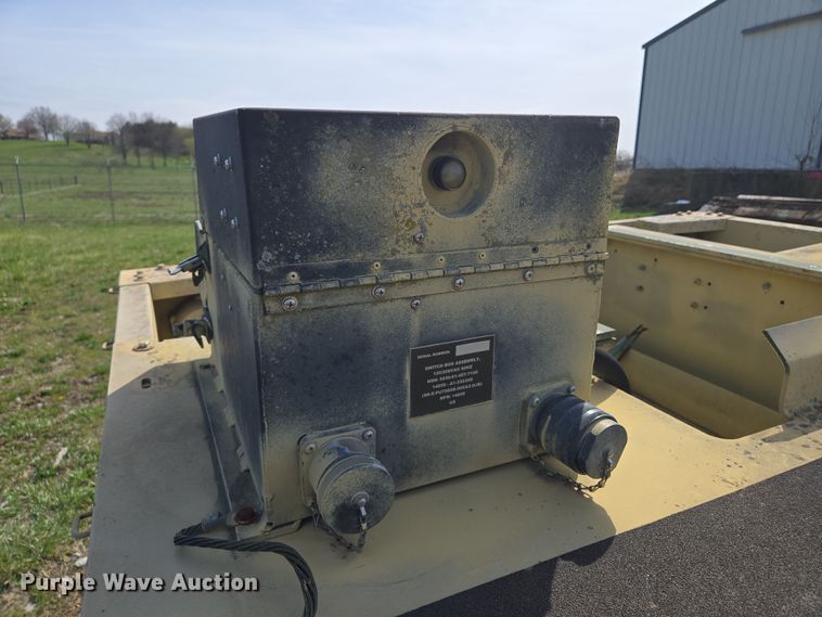 image for item EQ6966 2006 Utility trailer