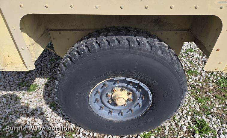 image for item EQ6966 2006 Utility trailer