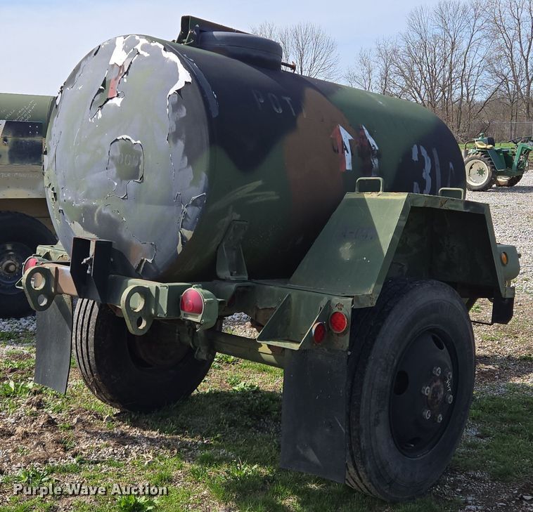 image for item EQ6967 1991 Tank trailer 