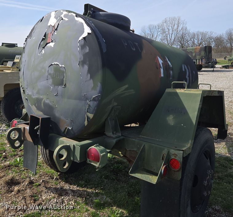 image for item EQ6967 1991 Tank trailer 