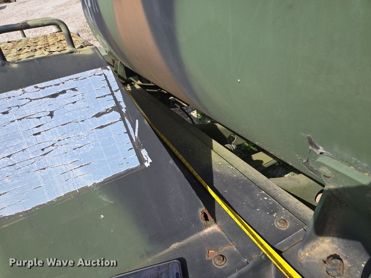 image for item EQ6967 1991 Tank trailer 