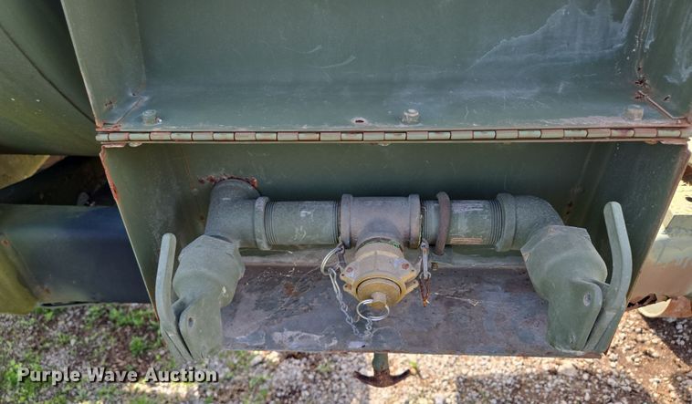 image for item EQ6967 1991 Tank trailer 