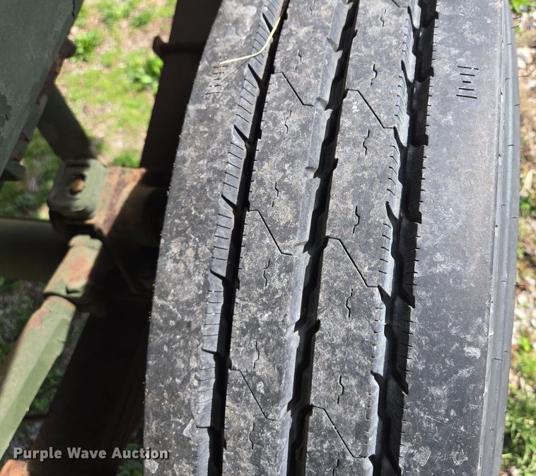 image for item EQ6967 1991 Tank trailer 