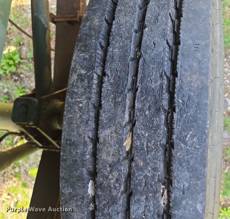 image for item EQ6967 1991 Tank trailer 