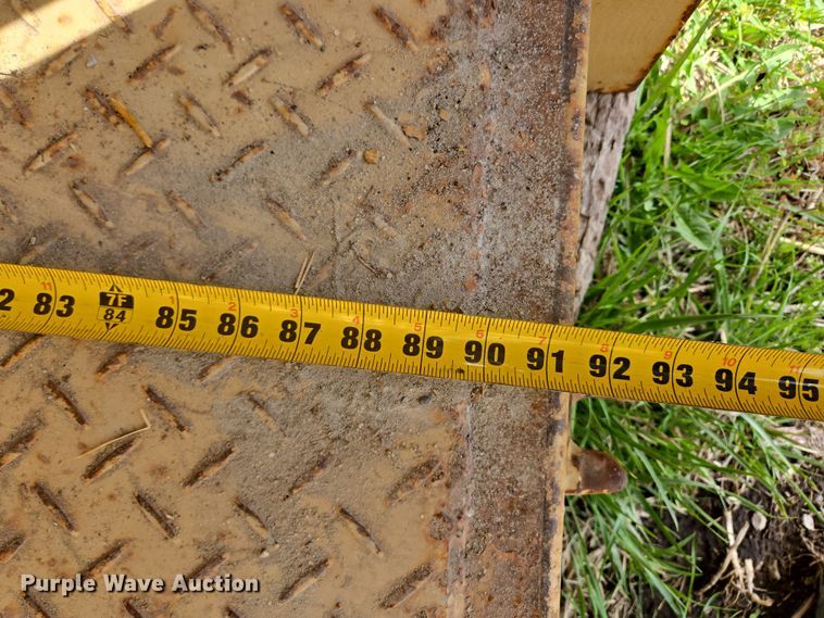 image for item EQ6969 Shipping container 