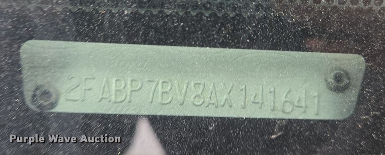 image for item EQ6972 2010 Ford Crown Victoria Police Interceptor  