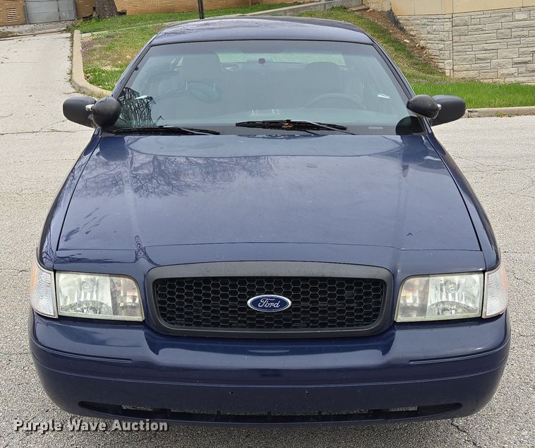 image for item EQ6973 2009 Ford  Crown Victoria Police Interceptor 