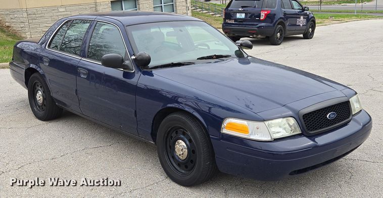 image for item EQ6973 2009 Ford  Crown Victoria Police Interceptor 